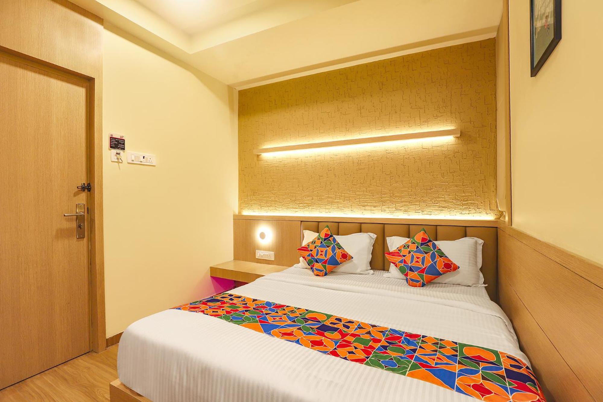 Hotel Fabhotel Nestlay High Court - Nr Parry's Corner 3*